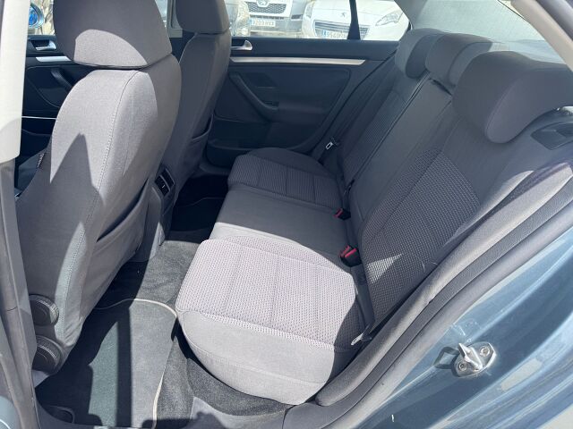 VOLKSWAGEN JETTA ADVANCE 1.9 TDI AUTO SPANISH LHD IN SPAIN ONLY 49000 MILES 2007